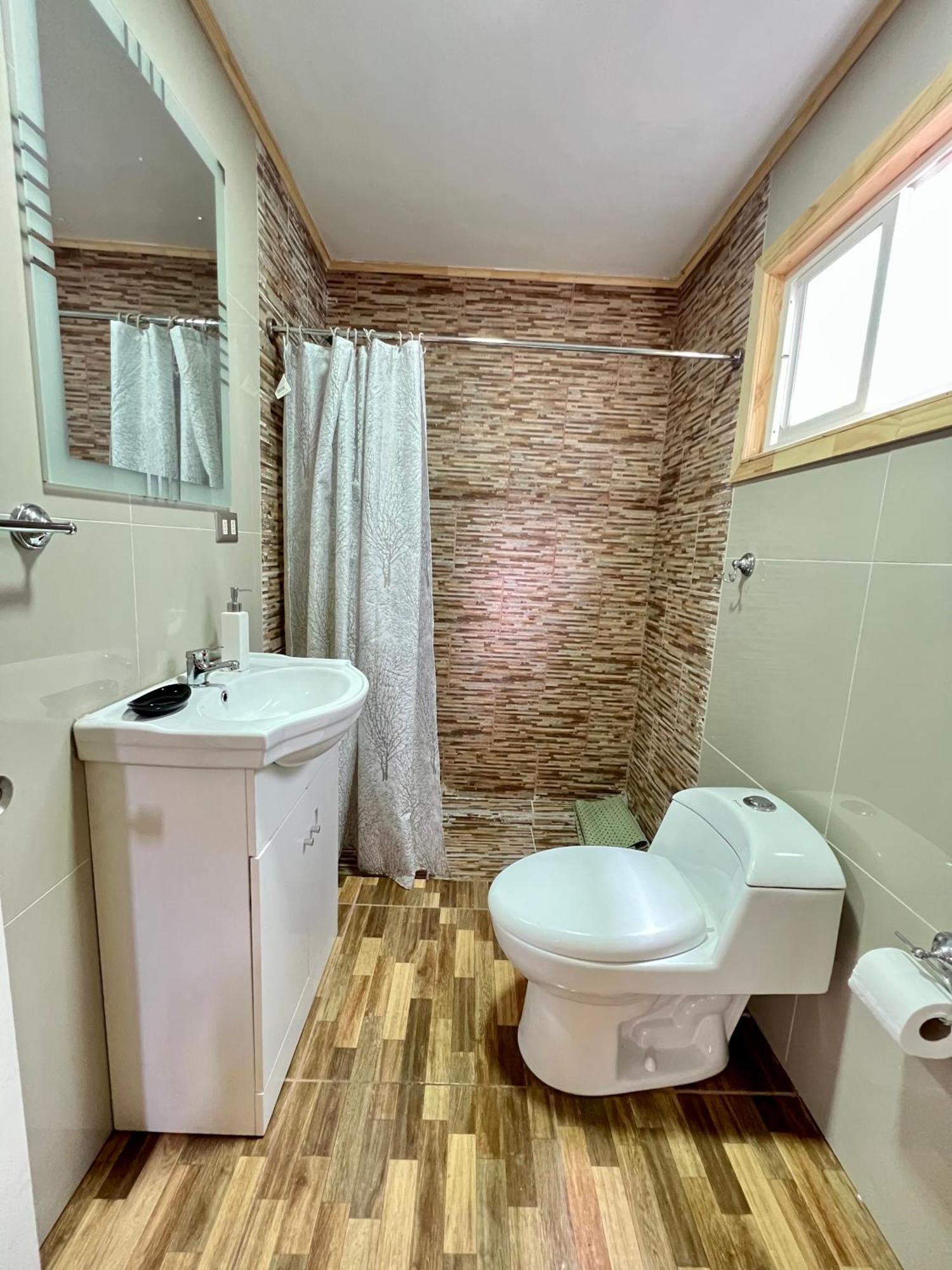 Cabanas Puntocom Puerto Aysen Esterno foto